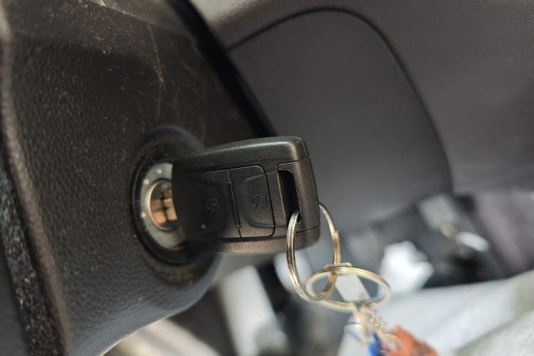 Used Wuling Hongguang V 2022 1.5L Jingqu Edition Electric-Assist LAR
