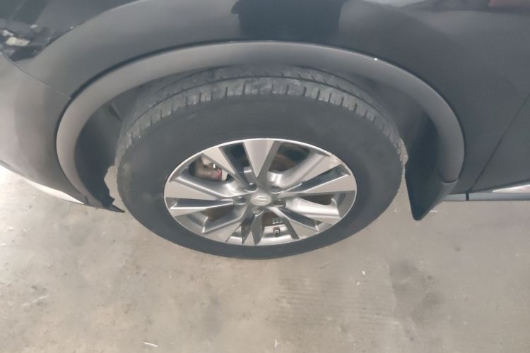 Used Nissan Murano 2015 2.5L XE Two-Wheel-Drive Elite Edition Left Front Wheel Hub