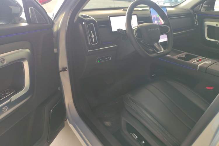 Used Chery Explore 06 C-DM 2024 Luxury Model