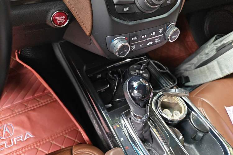 Used Acura RDX 2013 3.0L Two-Wheel Drive Elite Edition
