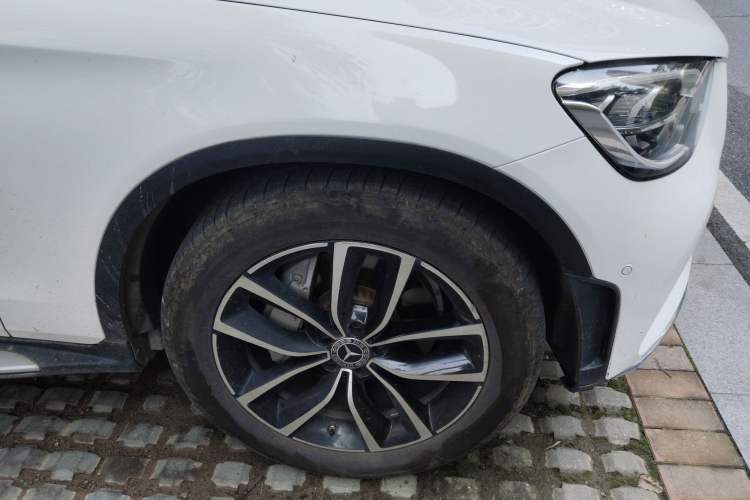 Used Mercedes-Benz GLC 2020 GLC 300 L 4MATIC Dynamic Edition
