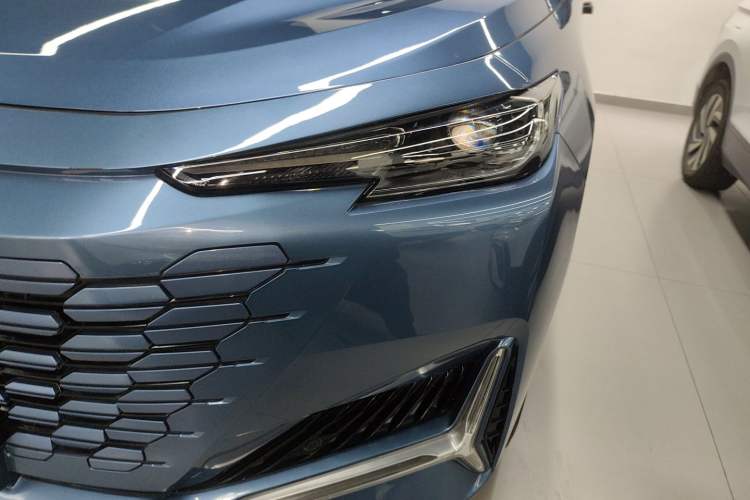 Used Changan UNI-K 2021 2.0T Prestige Edition