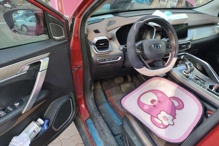 Used Geely Auto Coolray 2019 260T DCT Explorer China V Standard
