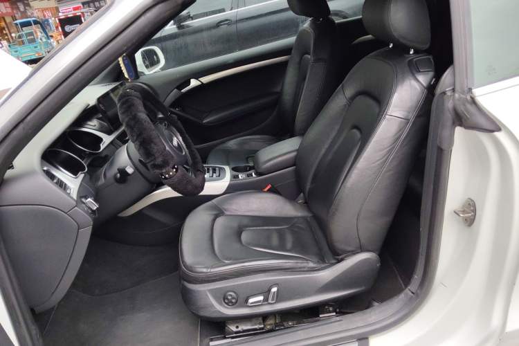 Used Audi A5 2016 Cabriolet 45 TFSI Ambition Edition
