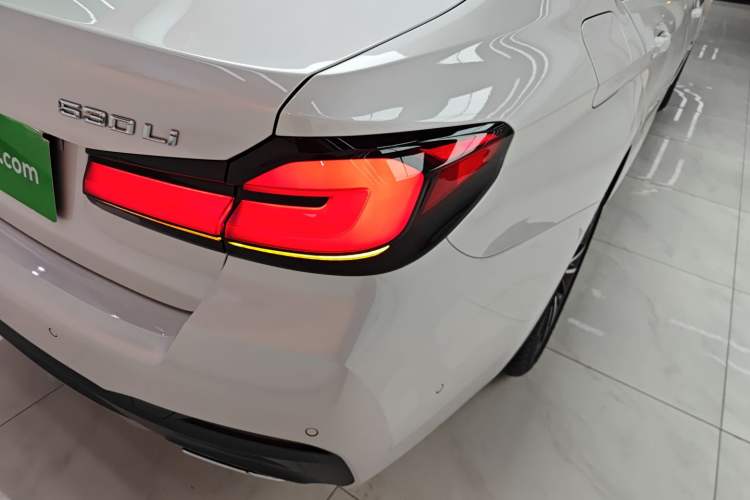 Used BMW 5 Series 2023 530Li Leading Model M Sport Package
