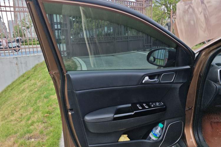 Used Kia KX5 2016 2.0L Automatic 2WD GLS
