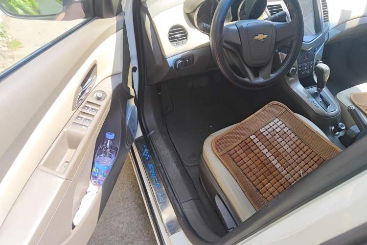 Used Chevrolet Cruze 2015 1.5L Classic SE AT