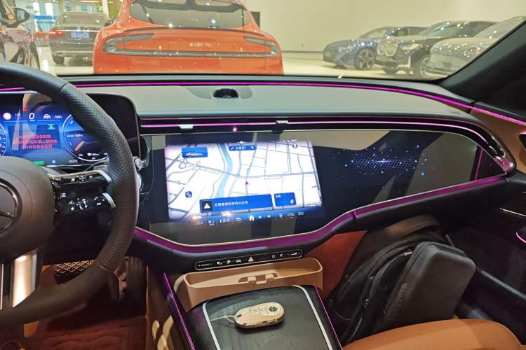 Used Mercedes-Benz E-Class New Energy 2024 E 350 e L Plug-in Hybrid Sports Sedan