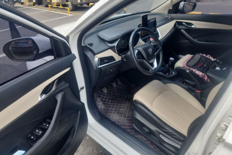 Used Baojun 360 2018 1.5L Manual Luxury Edition China V Driver Seat