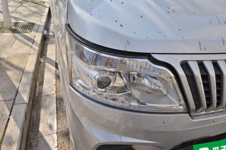 Used CHANGAN KAICHENG Ruixing M60 2020 1.5L Standard Version China VI 6-Seater DAM15KR