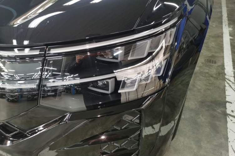 Used Volkswagen Teramont 2025 Tiguan Pro 450TSI Four-Wheel Drive Summit Edition Left Front Headlight