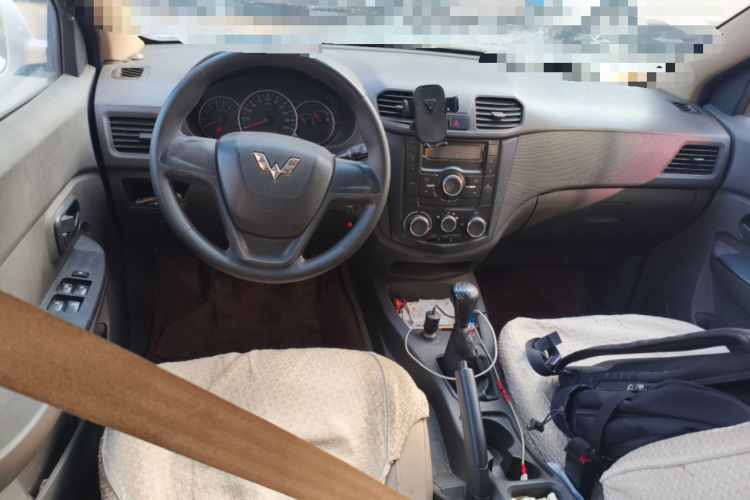 Used Wuling Hongguang 2016 1.5L Restyled S Comfort Version
