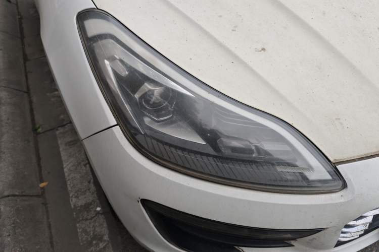 Used Zotye SR9 2017 2.0T Automatic Ultimate Edition
