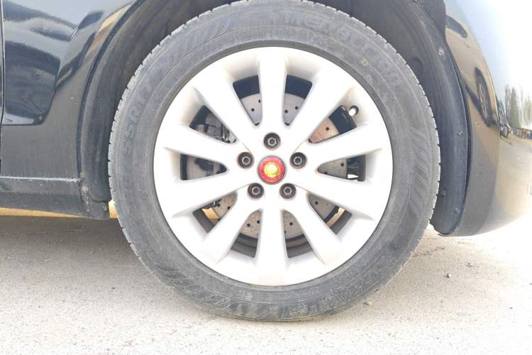 Used Hongqi H7 2013 2.0T Luxury Model
