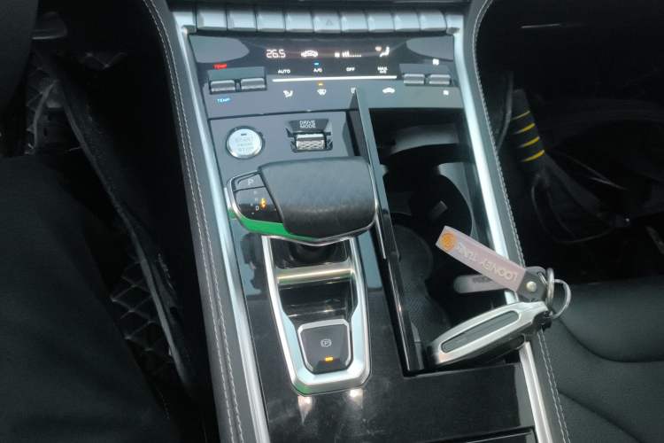 Used CHANGAN CS85 COUPE 2019 2.0T Automatic Version China VI Standard