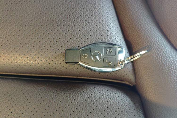 Used Mercedes-Benz GLC 2019 GLC 260 L 4MATIC Dynamic Model
