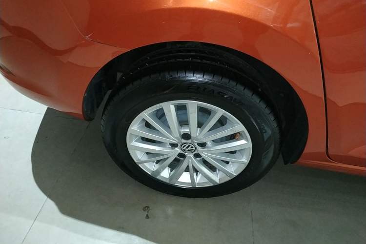 Used Volkswagen Santana 2018 Haval H9 1.5L Automatic Comfort Edition Exterior 5