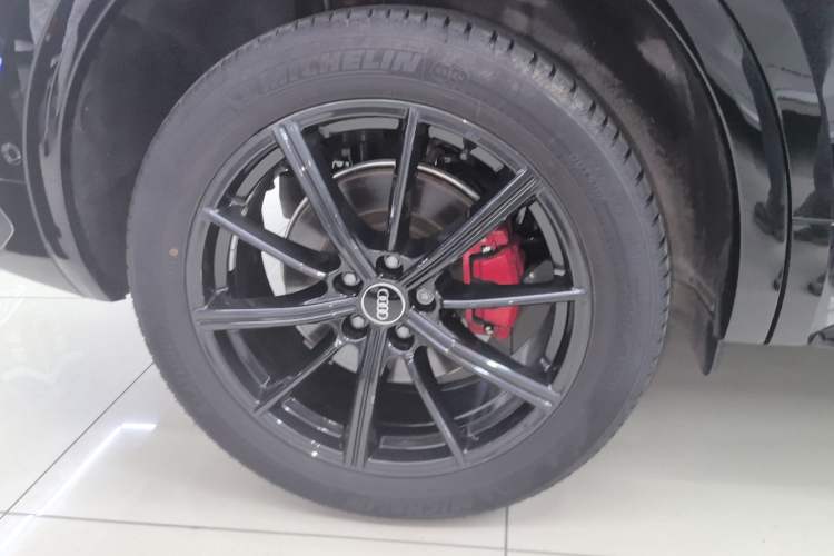 Used Audi Q5L Sportback 2024 40 TFSI Luxury Edition
