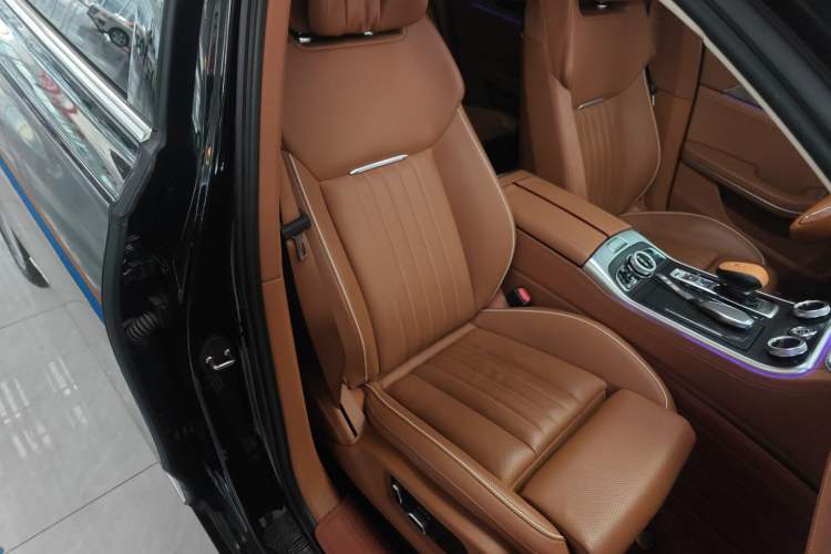 Used Hongqi H9 2023 2.0T Smart Connect Flagship Edition Right Front Seat