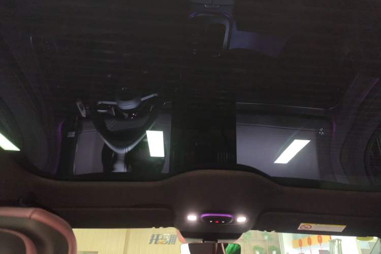 Used Xiaomi Auto SU7 2024 Rear-Drive Long-Range Intelligent Driving Version