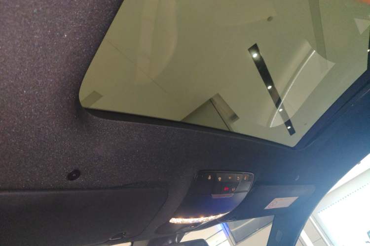 Used Mercedes-Benz C-Class 2019 C 260 Coupe Headliner