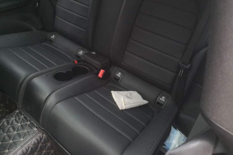 Used Mercedes-Benz C-Class 2016 C 200 4MATIC Coupe
