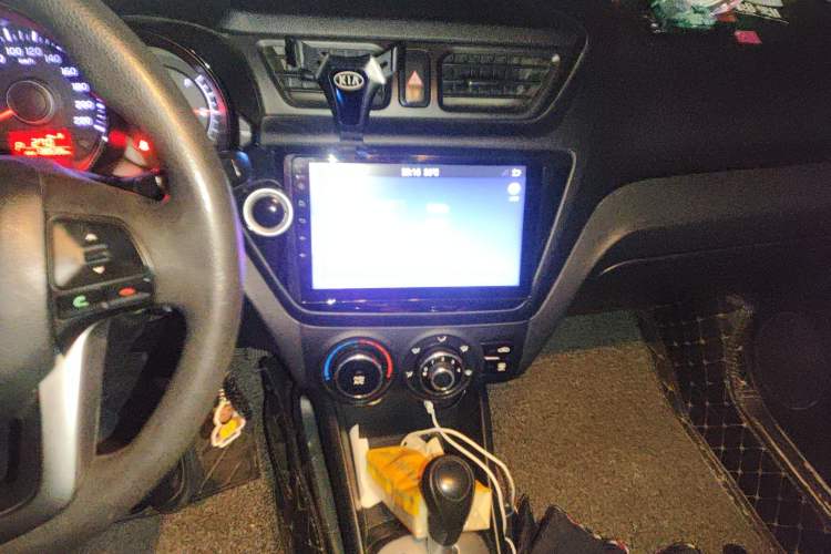 Used Kia K2 2012 Sedan 1.4L Automatic GLS Commemorative Edition