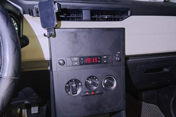 Used Wuling Zhengcheng 2021 1.5T Manual Comfort Version
