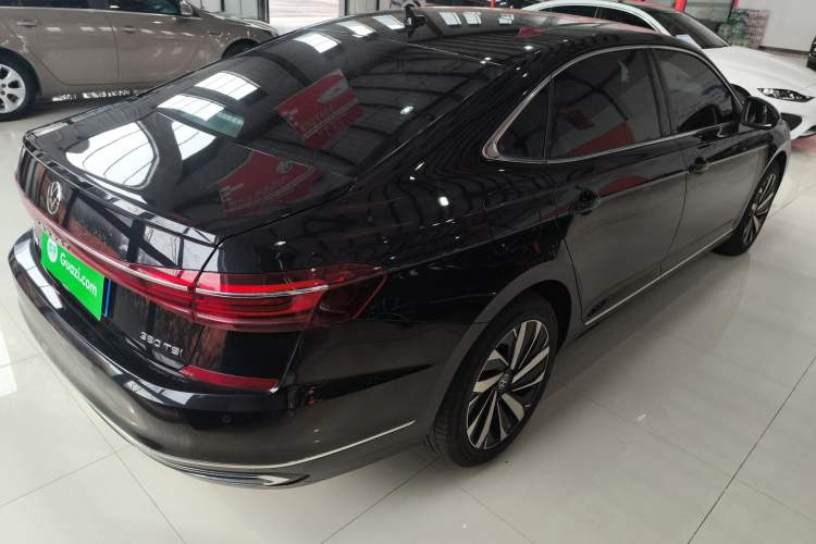 Used Volkswagen Passat 2025 Premium Version 380TSI Dragon Edition
