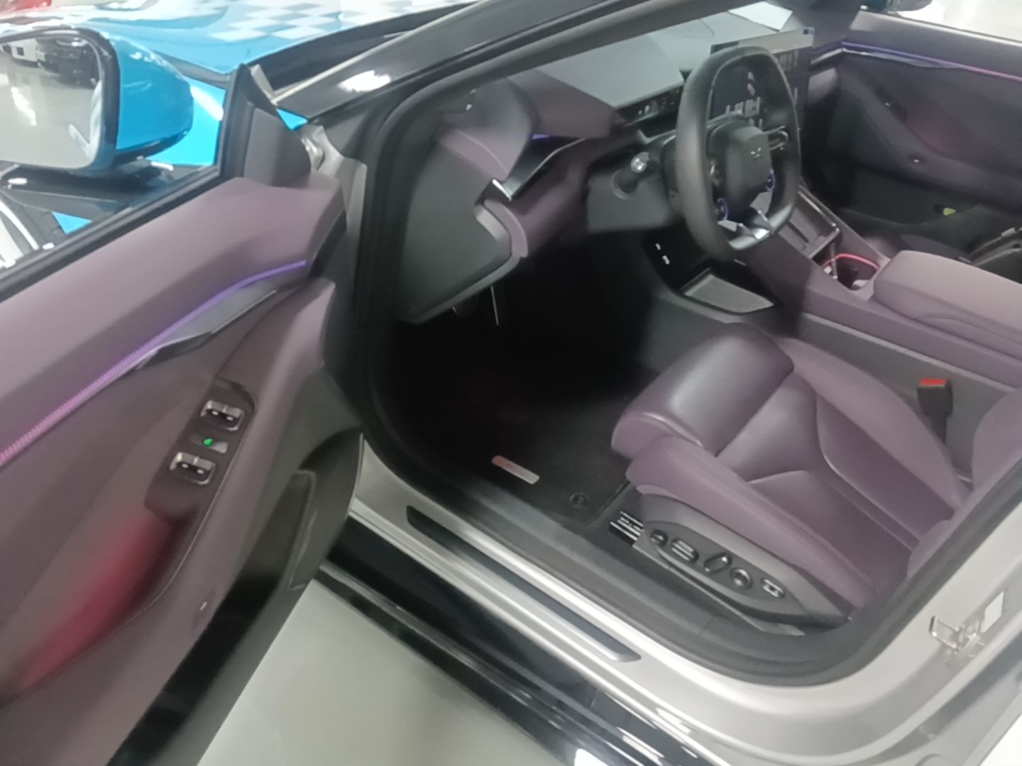 XPeng P7 2025 Model—750 All-Wheel-Drive High-Performance Ultra — снимка 20