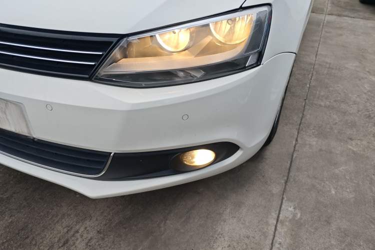 Used Volkswagen Sagitar 2014 1.4TSI Automatic Luxury Model