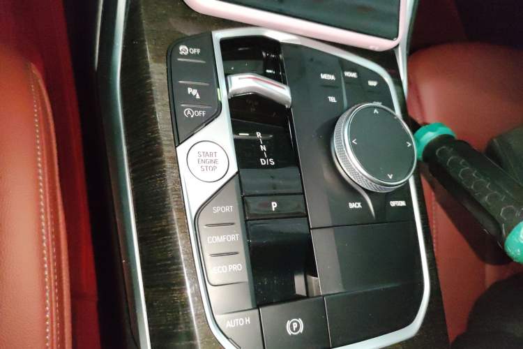 Used BMW 3 Series 2023 325Li M Sport Package Gear Lever