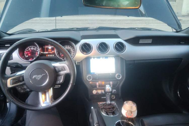 Used Ford Mustang 2017 2.3T Performance Edition
