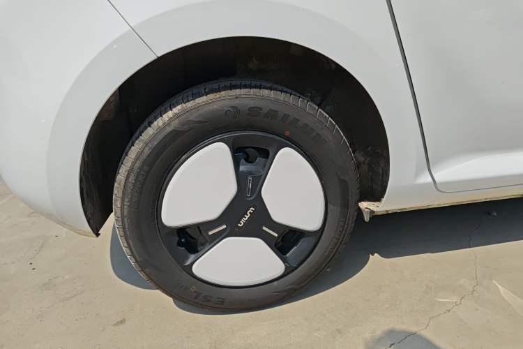 Used CHANGAN NEVO Lumin 2024 130km Qingyue Version
