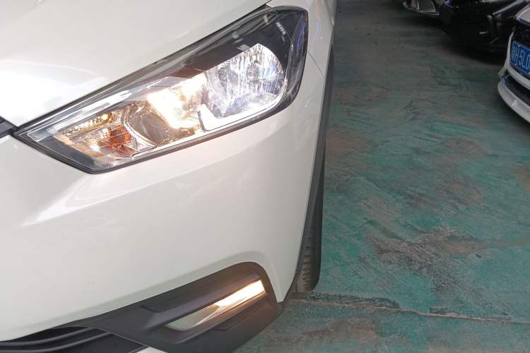 Used Nissan Kicks 2019 1.5L CVT Cool Enjoy Edition