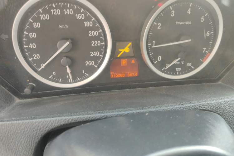 Used BMW X6 2011 xDrive35i
