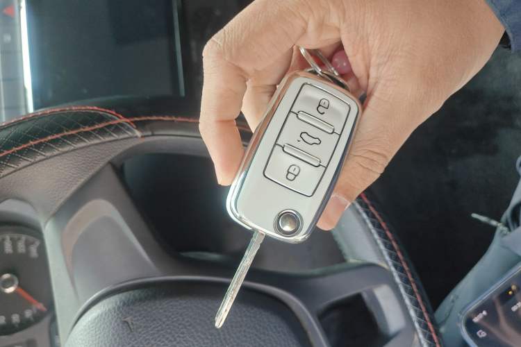 Used Volkswagen Polo 2016 1.4L Manual Fashion Model