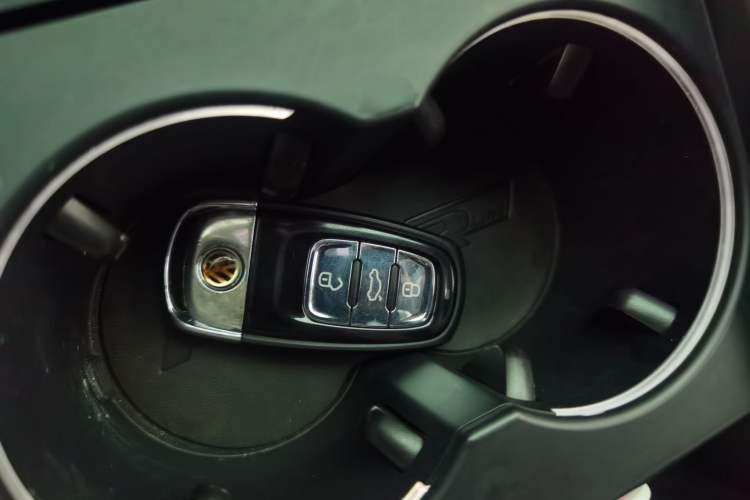 Used Volkswagen Phideon 2018 Revised Version 380TSI Two-Wheel Drive Business Edition