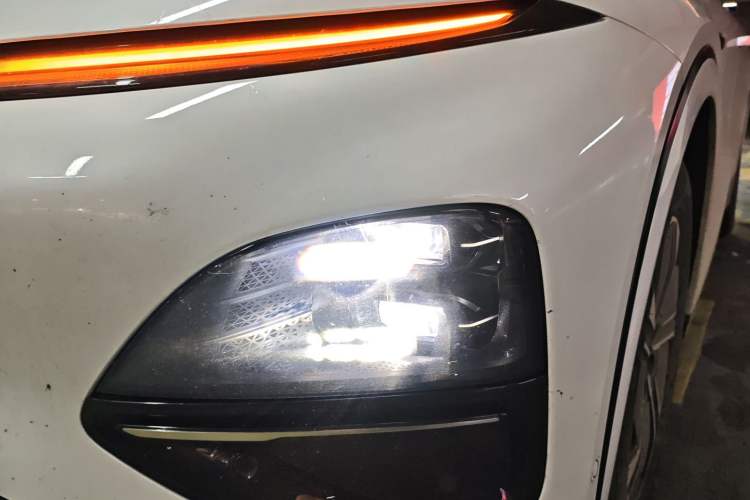 Used XPeng G6 2023 580 Long-Range Pro Left Front Headlight