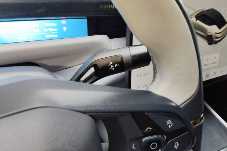 Used Lynk & Co Z10 2025 95 kWh 702 km All-Wheel Drive Intelligent Driving Ultra