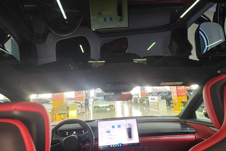 Used Xiaomi Auto SU7 2024 Four-Wheel-Drive Max Founder's Edition
