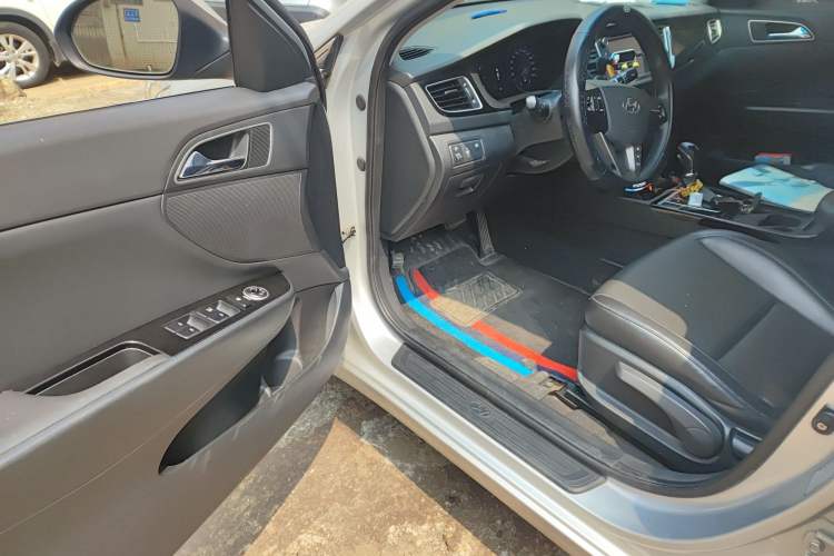 Used Hyundai Mistra 2014 1.8L Automatic Smart GLS
