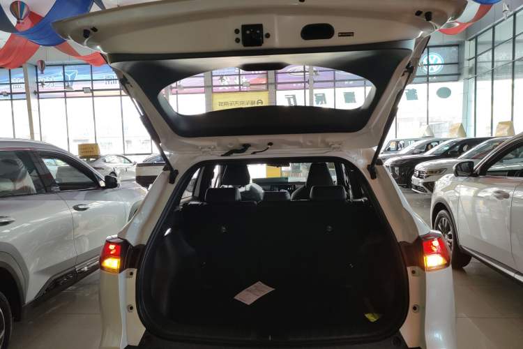 Used Toyota FRONTLANDER 2026 Model 2.0L CVT Comfort Edition