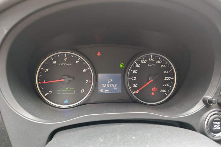 Used Mitsubishi Outlander 2018 2.0L Two-Wheel Drive Glory Edition 5 Seats Instrument Cluster