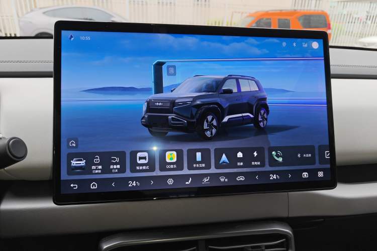 Used Formula Leopard Titanium 3 2025 501KM All-Wheel Drive Intelligent Driving Ultra Version Audio And AC Panel