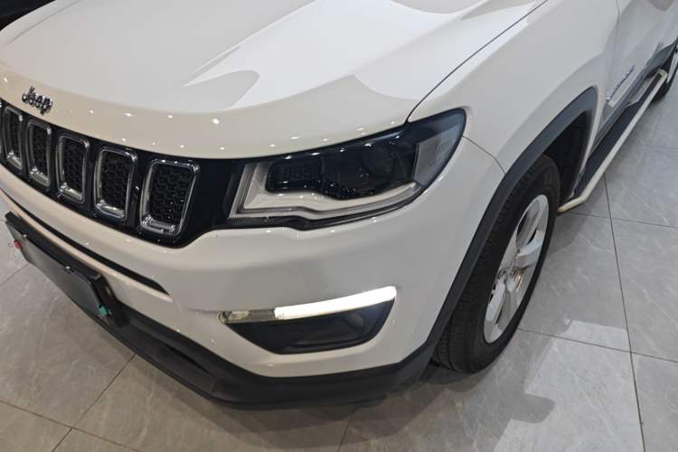 Used Jeep Compass 2017 200T Automatic Family Enjoyment Four-Wheel Drive Edition