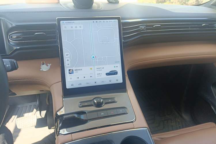 Used Nio ES6 2019 430KM First-Edition Commemorative Version Audio And AC Panel