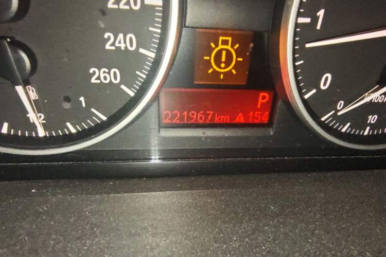 Used BMW 3 Series 2012 318i Leading Model
