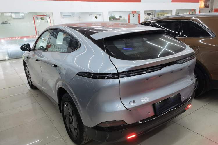 Used XPeng G6 2025 625 Long-Range Max Tech Edition Rear Left 45 Deg