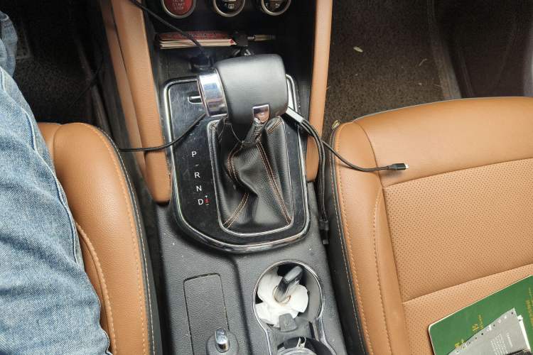 Used Oshan CX70 2017 CX70T 1.5T Automatic Luxury Edition